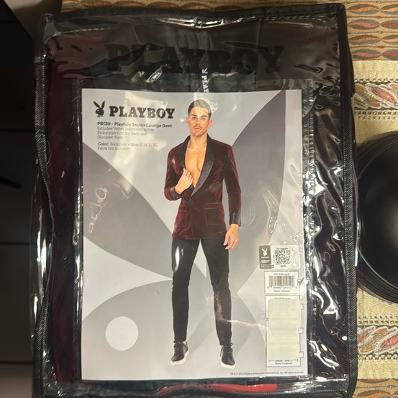 PLAYBOY Other - NWT MEN’s Playboy Smoke Lounge Gent Costume size SMALL